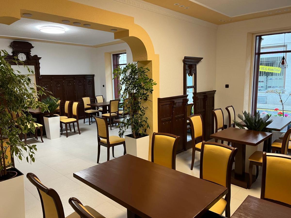 Vt6 House & Restaurant Bed and Breakfast Znojmo Eksteriør billede